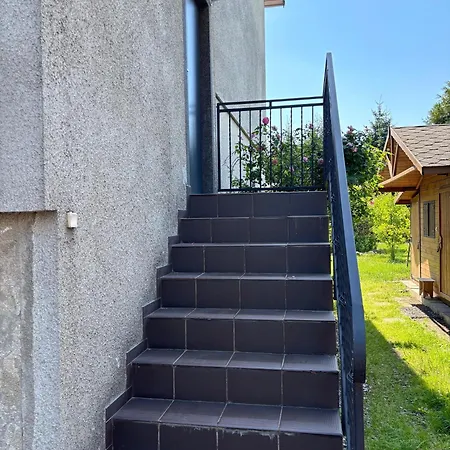 Upstairs Apartman Radwanice